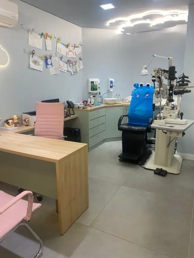 Consultório oftalmológico OFIC 5